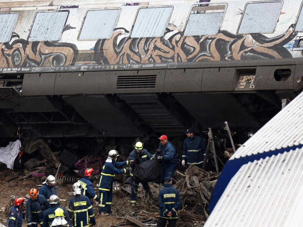 Accidente de tren en Grecia deja al menos 36 muertos