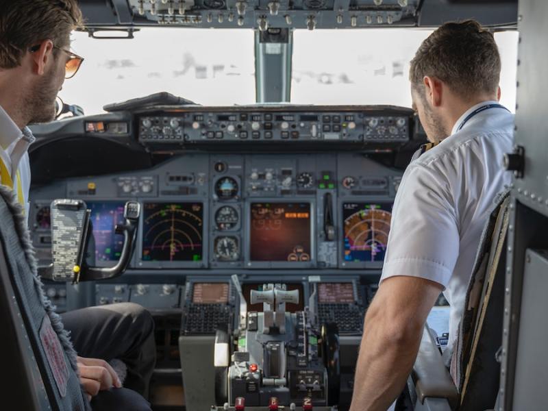 Los pilotos de Delta ganarán un 34% más. ¿Cómo afecta esto a las demás aerolíneas?