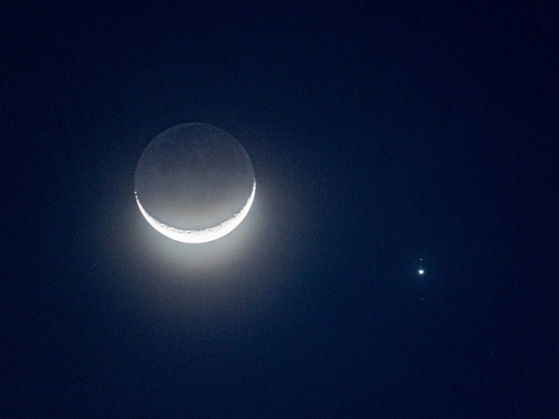 Qué es el “beso celestial” entre la Luna, Júpiter y Venus que se verá este 2 de marzo