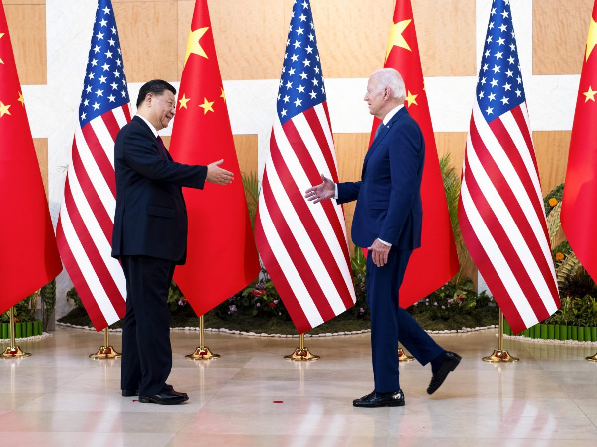 Xi se enfoca en la economía y la rivalidad con EEUU