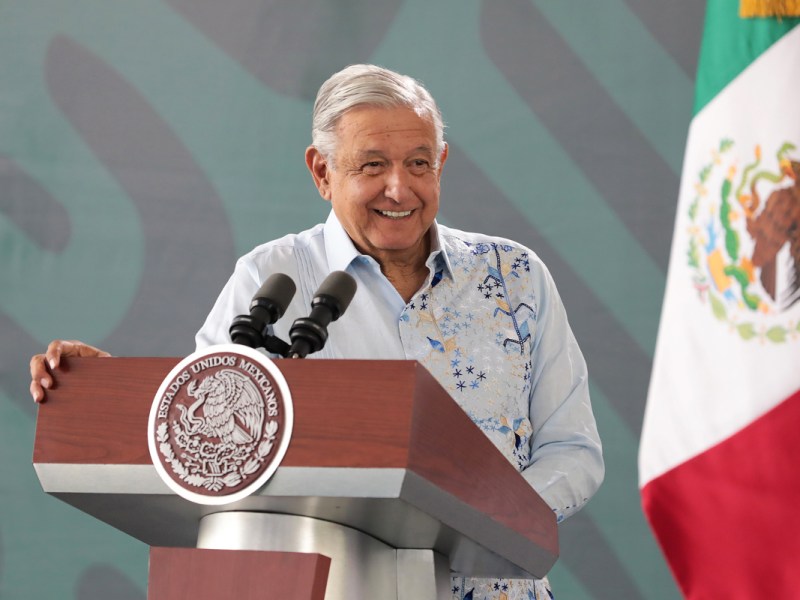 "La crisis de fentanilo es provocada por 'falta de abrazos' entre familias estadounidenses", dijo el presidente de México