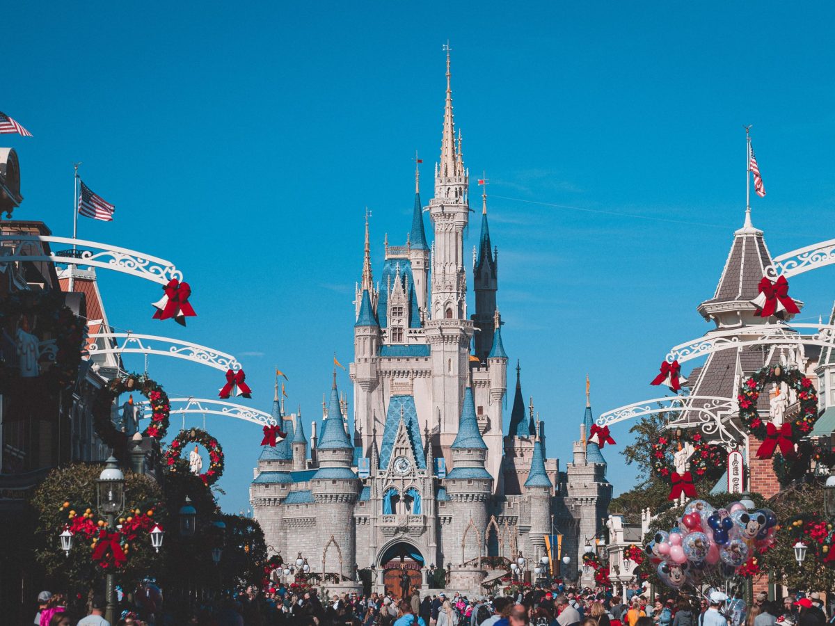 Disney arranca la semana con plan de despidos de 7 mil empleados