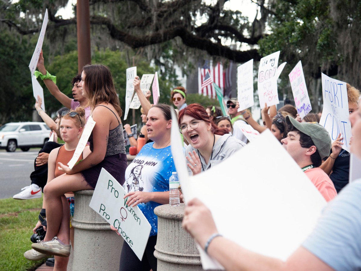 Más de una docena de detenidos en una protesta en contra de la ley antiaborto en Florida