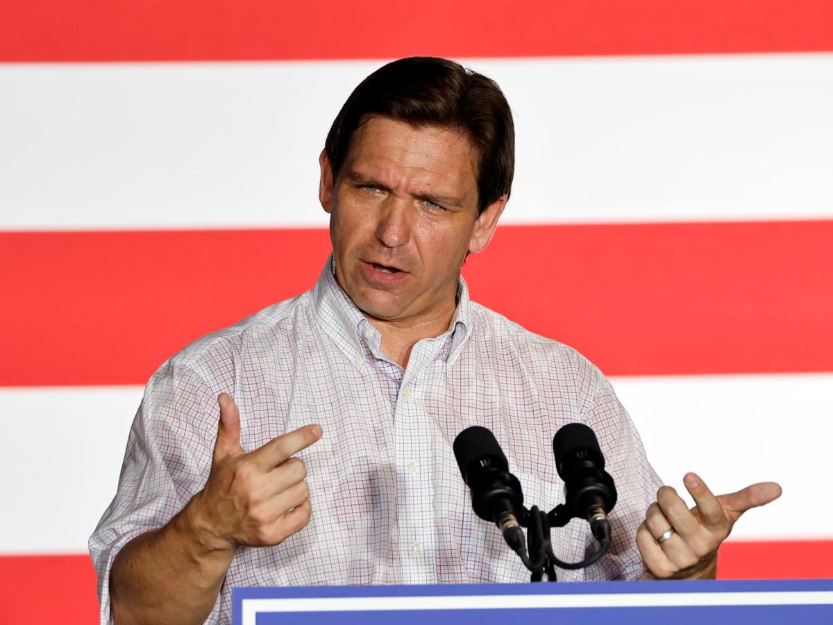 Disminuye apoyo a Ron DeSantis: los republicanos prefieren a Trump