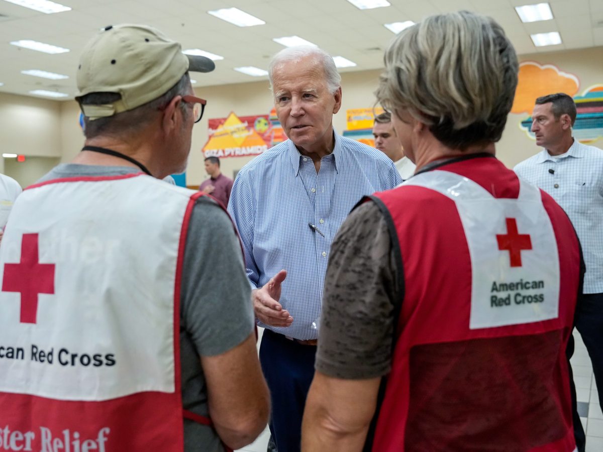 Biden visita Florida para conocer el impacto del huracán Idalia